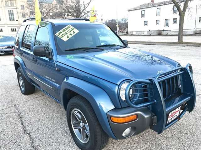 2004 Jeep Liberty 4dr Sport 4WD SUV